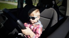 Chlapec (8) se řítil po dálnici 140 km/h! "Jen jsem si chtěl zařídit," řekl