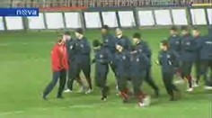 Video: Fotbalové Spartě se asi rozpadne obrana
