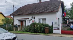 Dohra domácího porodu v sídle sekty z Plas: Policie zadržela jejího vůdce