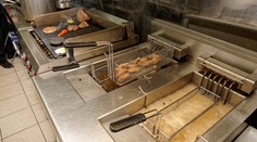 Kontrola v restauracích odhalila, v jakých hnusech nám připravují jídlo