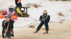 VÍKEND: Lyže a motorky, to je motoskijöring