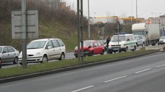 Nehoda zablokovala dálnici z Hradce do Prahy