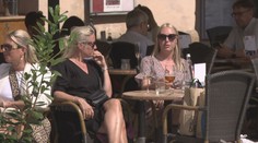 Lidé přestávají chodit do restaurací. Kvůli růstu cen si jídlo vaří doma