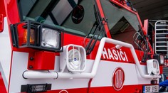 V Chomutově hořel dům. Oheň způsobil škody za statisíce
