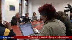 VIDEO: Výměna dětí: blamáž způsobil chaos v papírech