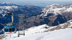 Ve Švýcarsku se zřítila lanovka, jeden člověk zemřel. Na místě zasahovali záchranáři