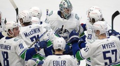 Fanda Canucks dal cizinci pět dolarů. Nestačil se divit, co dostal na oplátku