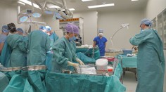 Úžasný úspěch českých lékařů. Při operaci transplantovali celé břicho