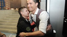 Zázraky se dějí! Cristiano Ronaldo vrátil kloučkovi život, teď se s ním potkal