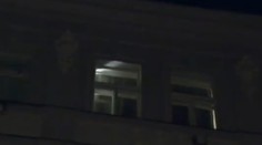 Neviděli jste zakrváceného vraha, ptá se policie. V Praze ubodal Elišku (21)