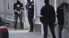 Policie a teroristé po sobě stříleli v centru Bruselu! 1 terorista mrtvý
