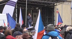 Zemědělci se sešli na Malostranském náměstí. Chtějí hmatatelné výsledky, říká stínová ministryně