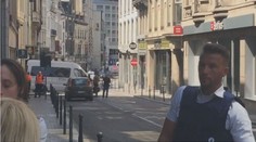 Policie honila muže v zimní bundě s dráty. Vyklubal se z něj vědec