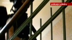 Kasaři vykrádali trezory po celé republice. Policie je zadržela