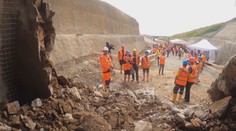 Železničáři razí tunel na Táborsku, vlaky budou jezdit rychleji