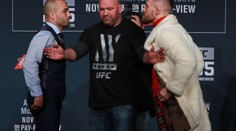 McGregor s Alvarezem to pořádně rozjeli, zasahoval i bodyguard!