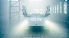 Legenda z plakátů znovu ožila. Lambo Countach je zpět, přiváží ho 800 koní