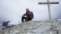 Horolezec OBĚTOVAL ŽIVOT za záchranu tří kamarádů. VIDEO