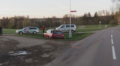 Od nehody odešel i se značkami, pak dokonce zranil policistu