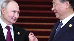 Mezi Čínu a Rusko vstoupil nečekaný hráč. Znepokojuje to i Západ