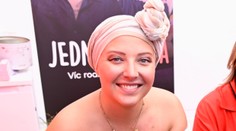 Anička Slováčková se vrací domů z nemocnice. Felix se podělil o dobré zprávy