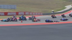 Strašidelná nehoda v Moto2. Salač utrpěl obrovskou ránu zezadu