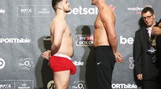 Jeho výbava rozhodila všechny! Jaké monstrum má v boxerkách?