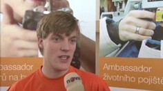 Ani do krve rozedřené nohy nezastaví Vernera v tréninku