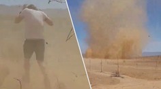 VIDEO: Skupinu mladíků pohltil písečný vír. Nečekaný moment natočili