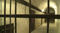 OPUŠTĚNÁ KÁZNICE v Brně: Tady věznili Bezruče i Gottwalda!