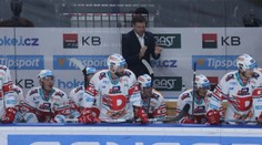 Pardubice přetlačily Třinec a zůstávají první, na dno tabulky se vrátilo Kladno
