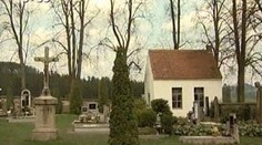 VIDEO: Pražský gang rabuje hrobky a vykrádá zuby zemřelých!