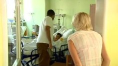 Chlapce zranil eskalátor. Dopravní podnik je prověří