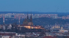 Výstavba lanovky v Brně je pozastavena. Projekt nedbal na životní prostředí