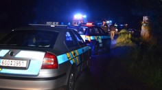 Zfetovaný mladík smetl policistku, co ho chtěla zadržet! ŽENA ZEMŘELA