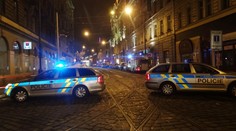Kvůli hrozbě bombou byl již potřetí evakuován hotel v centru Prahy