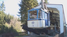 Vláda "pustila" i lanovky, ta na Ještěd navzdory počasí zeje prázdnotou