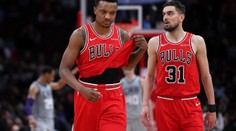 Bulls nastříleli jen 73 bodů, Satoranský další prohru neodvrátil