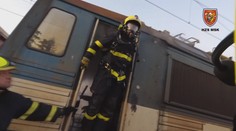 VIDEO: Požár na nádraží ve Studénce na Novojičínsku. Hořela tam lokomotiva
