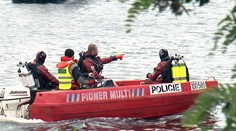 Policie na Slapech našla tělo ženy. Rozčtvrcenou mrtvolu vyčenichali psi