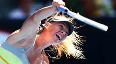 Krásná Maria v Melbourne září. Nadělila pět kanárů a ztratila jen pět her!