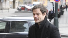Adam Kraus stanul před soudem kvůli obvinění ze znásilnění partnerky