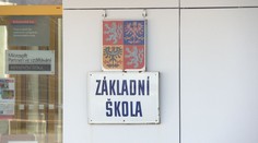 Dva týdny před zápisem už má mnoho škol plno. Starostové řeší, co s prvňáčky