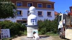 V Pelhřimově mají rekordního pěšce! VÁŽÍ PŘES TUNU