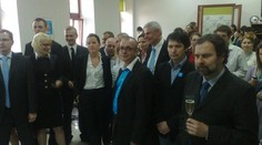 Internetové hlasování VV o vládě má problémy. Server zkolaboval