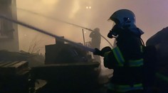 Exploze a plameny! Hasiči bojovali s rozsáhlým požárem v Přerově