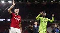 Z vyděděnců jsou spasitelé. Kritizovaná dvojice se v Manchesteru vykoupila