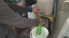Vinaři letos sklidili úrodu dřív. Někde už vyprodali první várku burčáku