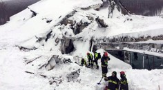 Smutný konec pátrání: Z hotelu pod lavinou vytáhli poslední oběti