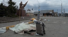 Ruská bestialita znechutila i skalní příznivce. Udržet dobytá území je problém